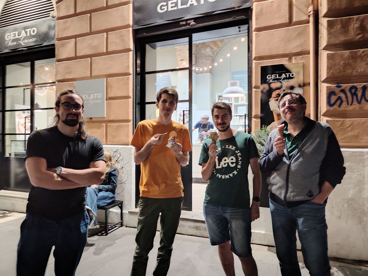 TEOBResumS group members having a gelato